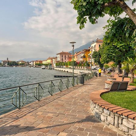 Wonderful Flat With Swimming Pool Lift And Garden Appartement Gravedona Buitenkant foto