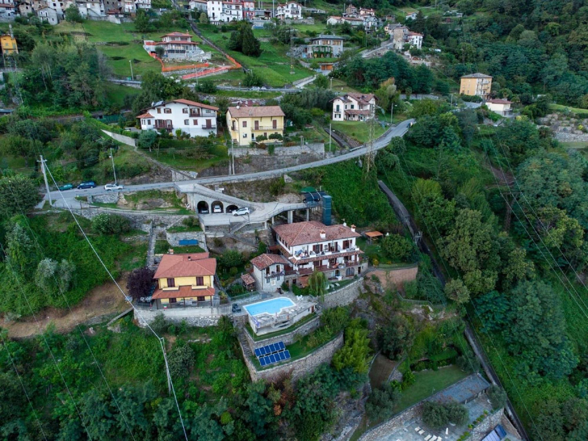 Wonderful Flat With Swimming Pool Lift And Garden Appartement Gravedona Buitenkant foto