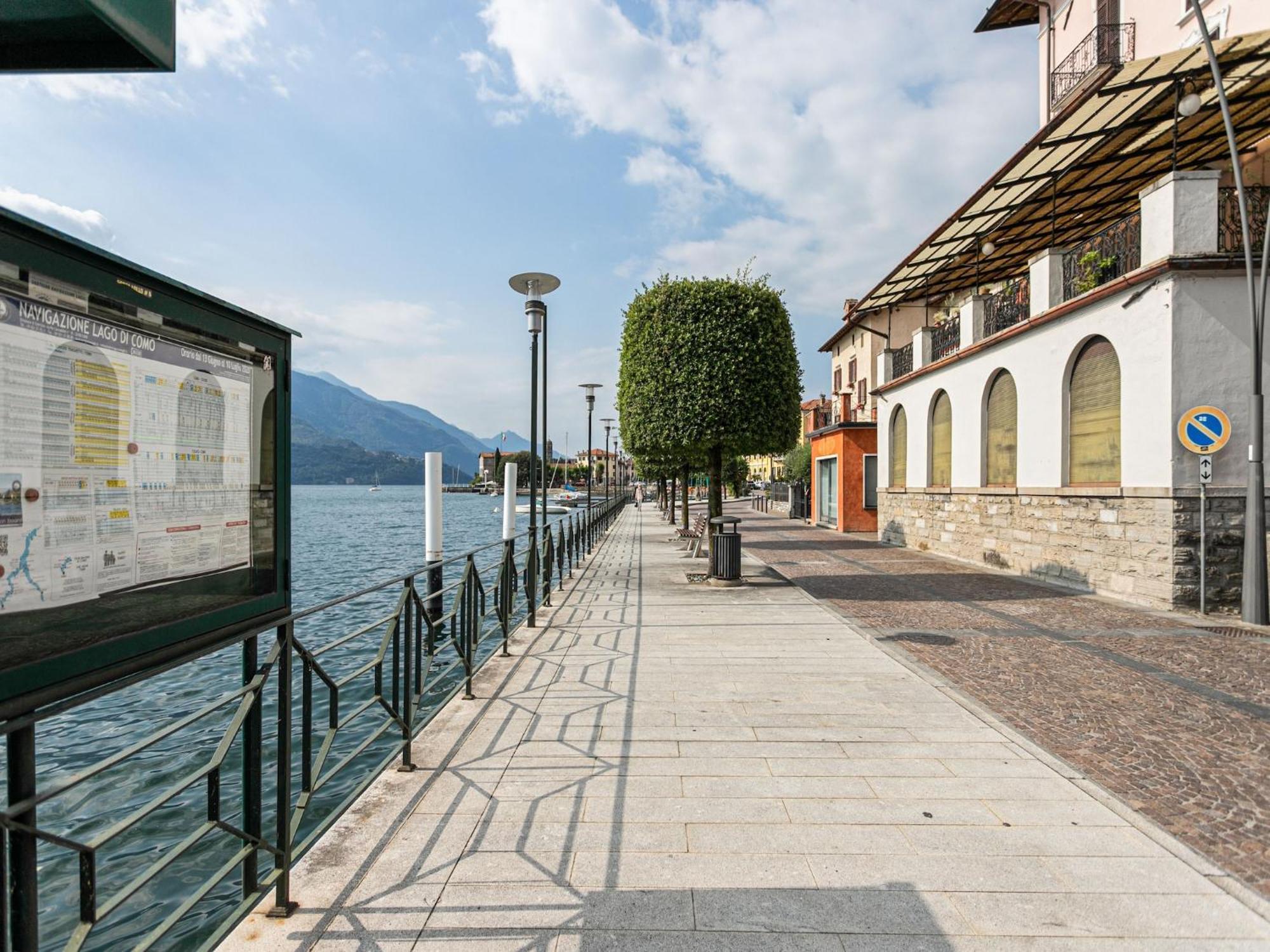 Wonderful Flat With Swimming Pool Lift And Garden Appartement Gravedona Buitenkant foto